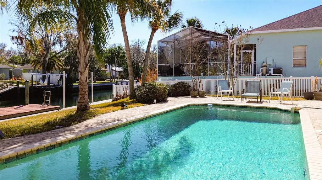 141 SE 2nd Avenue Crystal River FL 34429