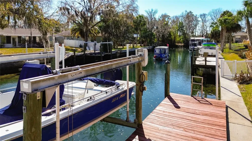 141 SE 2nd Avenue Crystal River FL 34429