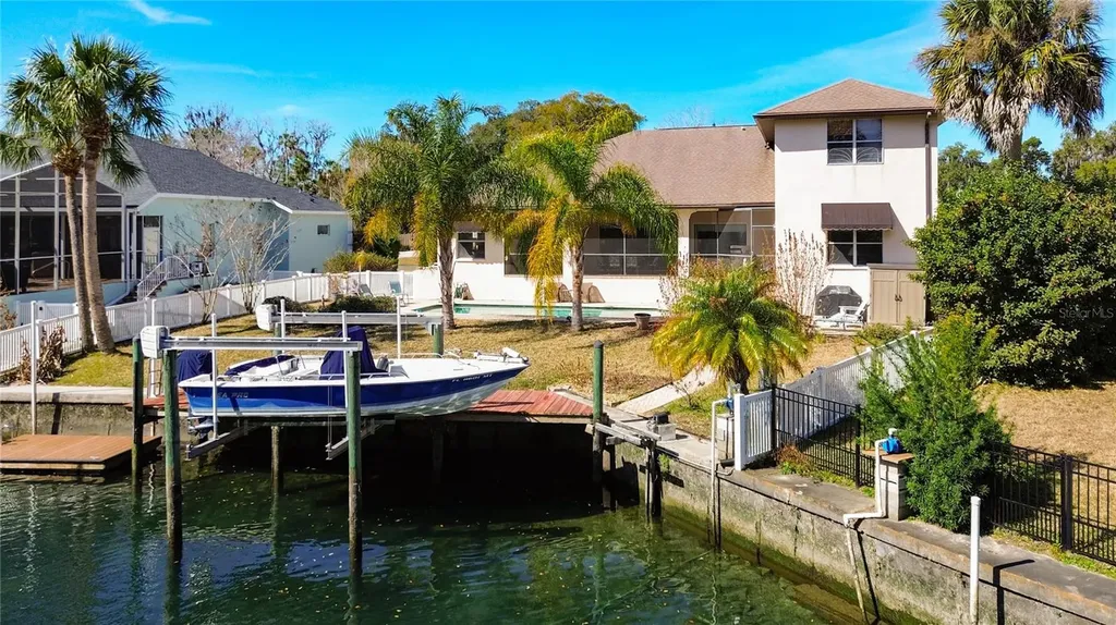 141 SE 2nd Avenue Crystal River FL 34429