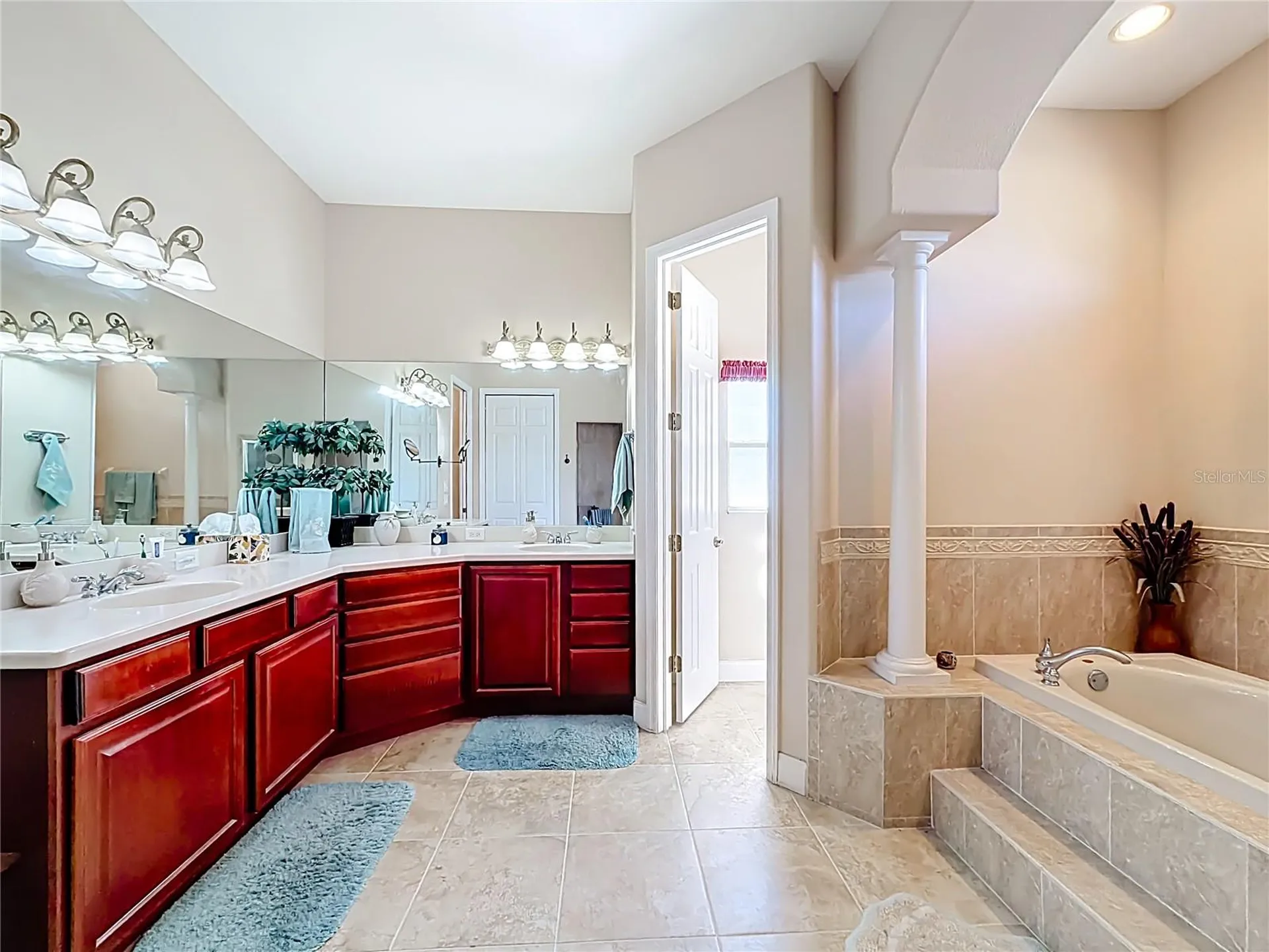 141 SE 2nd Avenue Crystal River FL 34429