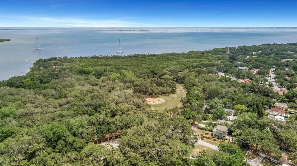 28 Brigton Court Safety Harbor FL 34695
