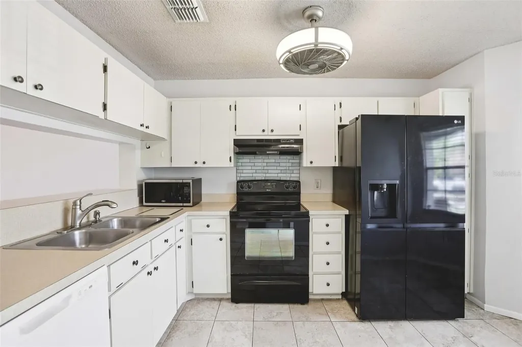 28 Brigton Court Safety Harbor FL 34695