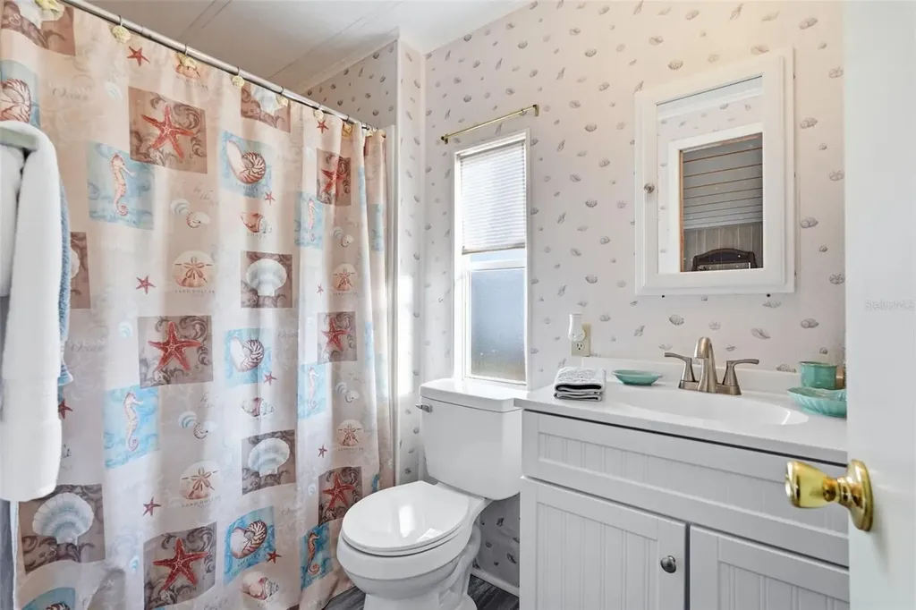 82403 New Circle Drive N Pinellas Park FL 33781