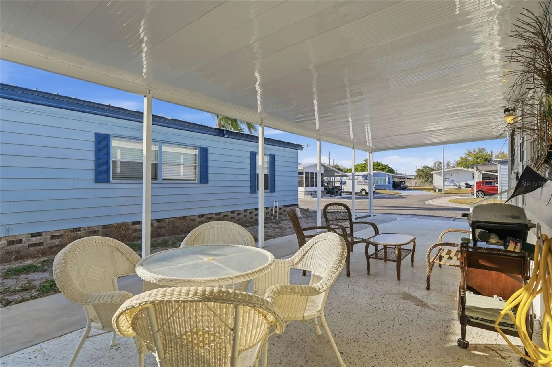 82403 New Circle Drive N Pinellas Park FL 33781