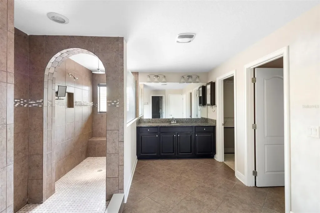 1214 Fountain Coin Loop Orlando FL 32828