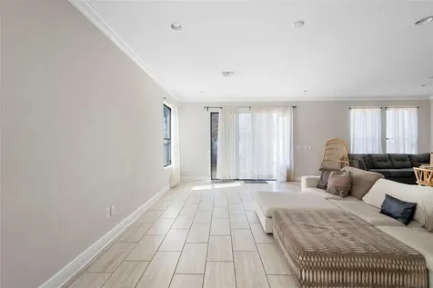 1214 Fountain Coin Loop Orlando FL 32828