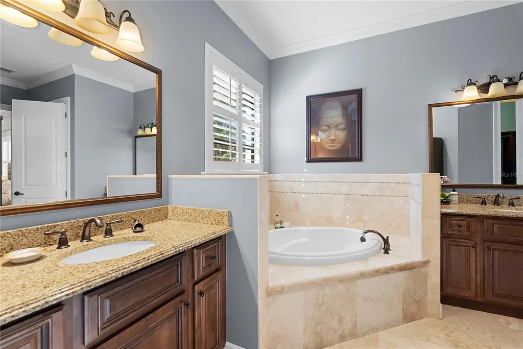 438 Harbour Oaks Pointe Drive Orlando FL 32809