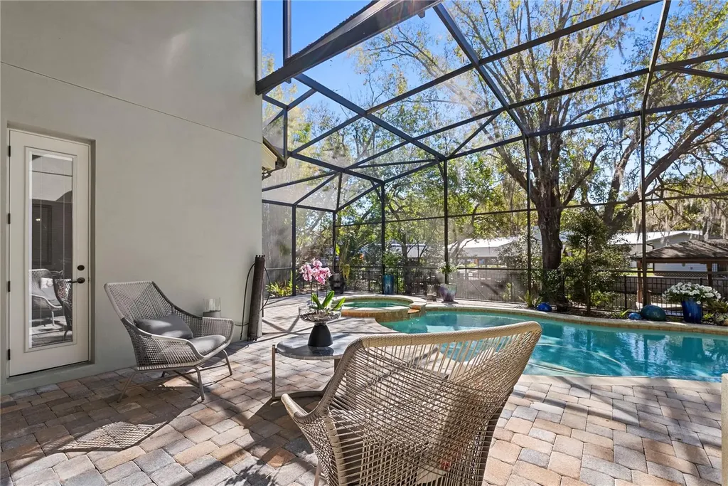 438 Harbour Oaks Pointe Drive Orlando FL 32809