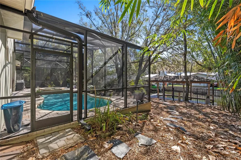 438 Harbour Oaks Pointe Drive Orlando FL 32809