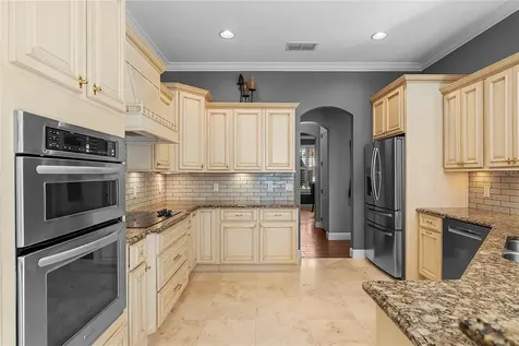 438 Harbour Oaks Pointe Drive Orlando FL 32809