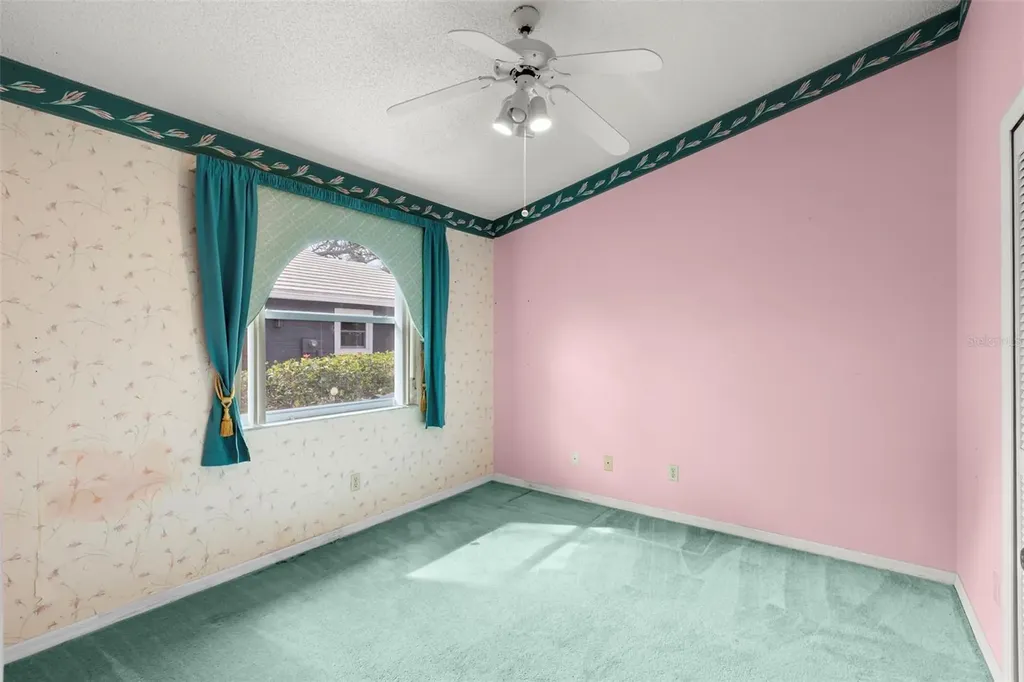 5245 Venice Way NE St Petersburg FL 33703