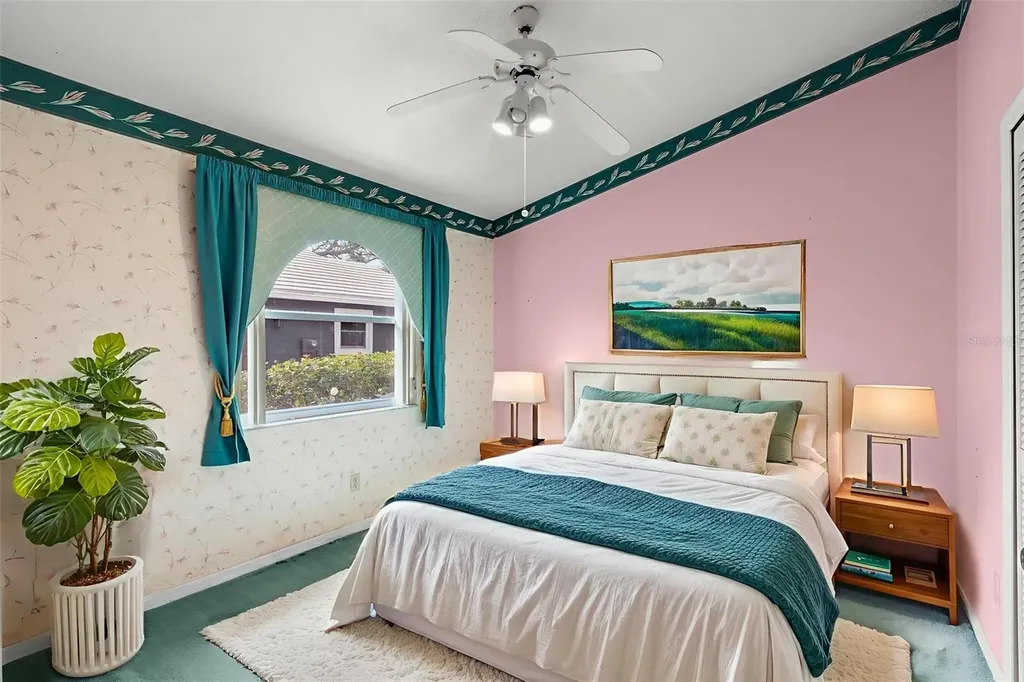 5245 Venice Way NE St Petersburg FL 33703