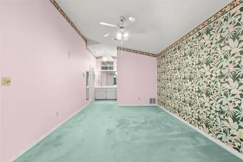 5245 Venice Way NE St Petersburg FL 33703