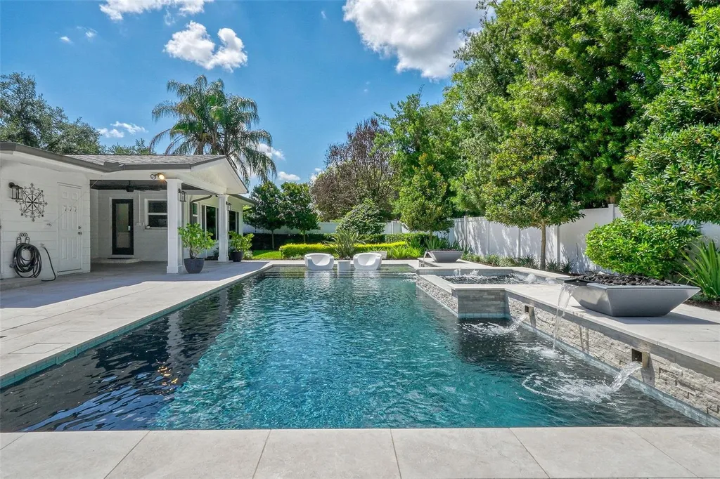 623 Woodley Road Maitland FL 32751