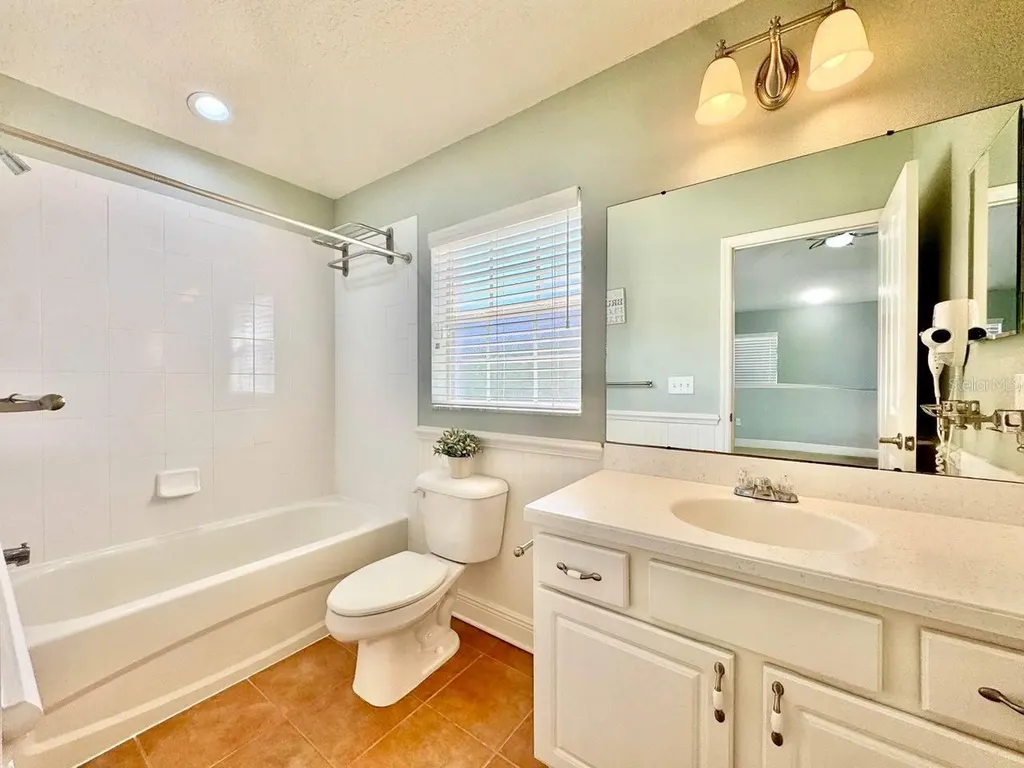 14541 Cotswolds Drive Tampa FL 33626