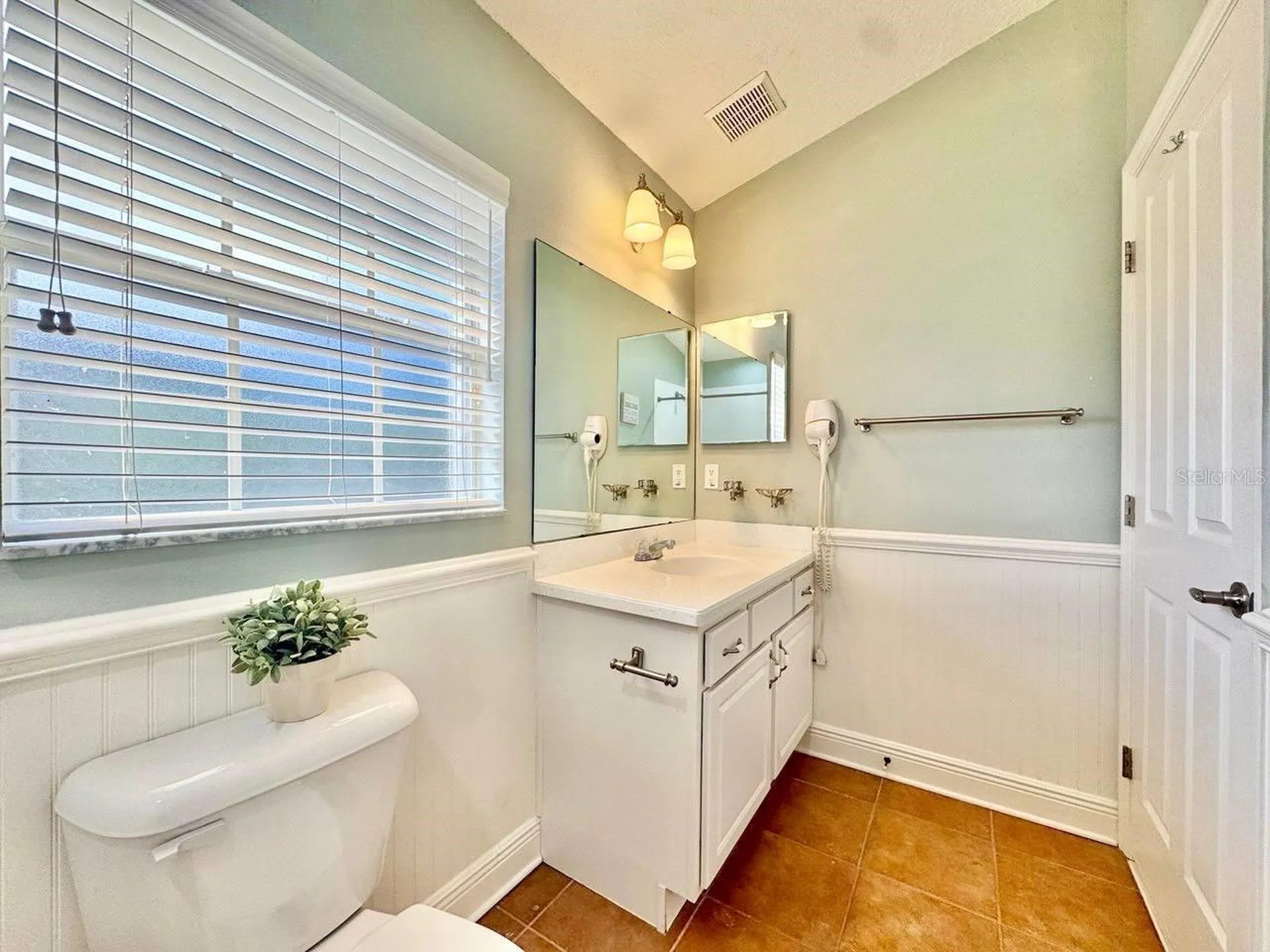 14541 Cotswolds Drive Tampa FL 33626