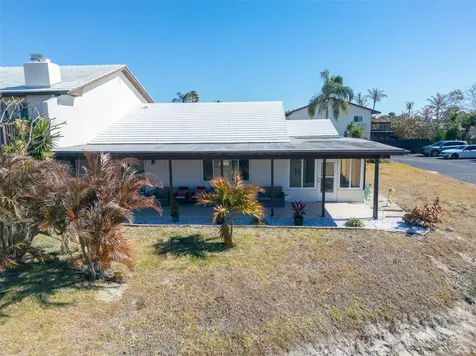 118 Skyline Circle Satellite Beach FL 32937