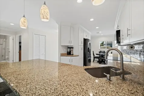 118 Skyline Circle Satellite Beach FL 32937