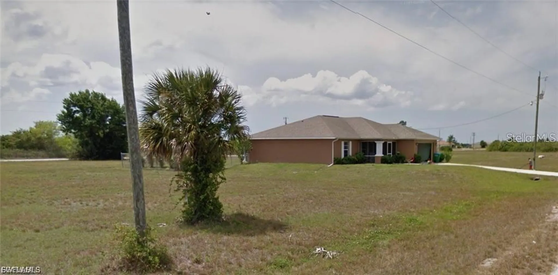3907 NW 38th Street Cape Coral FL 33993