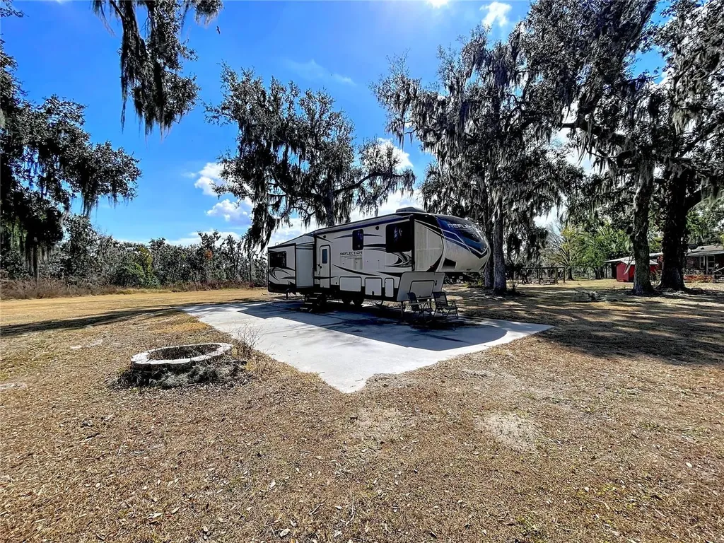 15210 Rough Diamond Ranch Road Lithia FL 33547