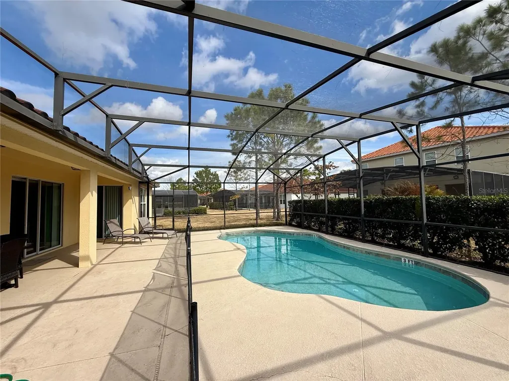 4084 Oaktree Drive Davenport FL 33837