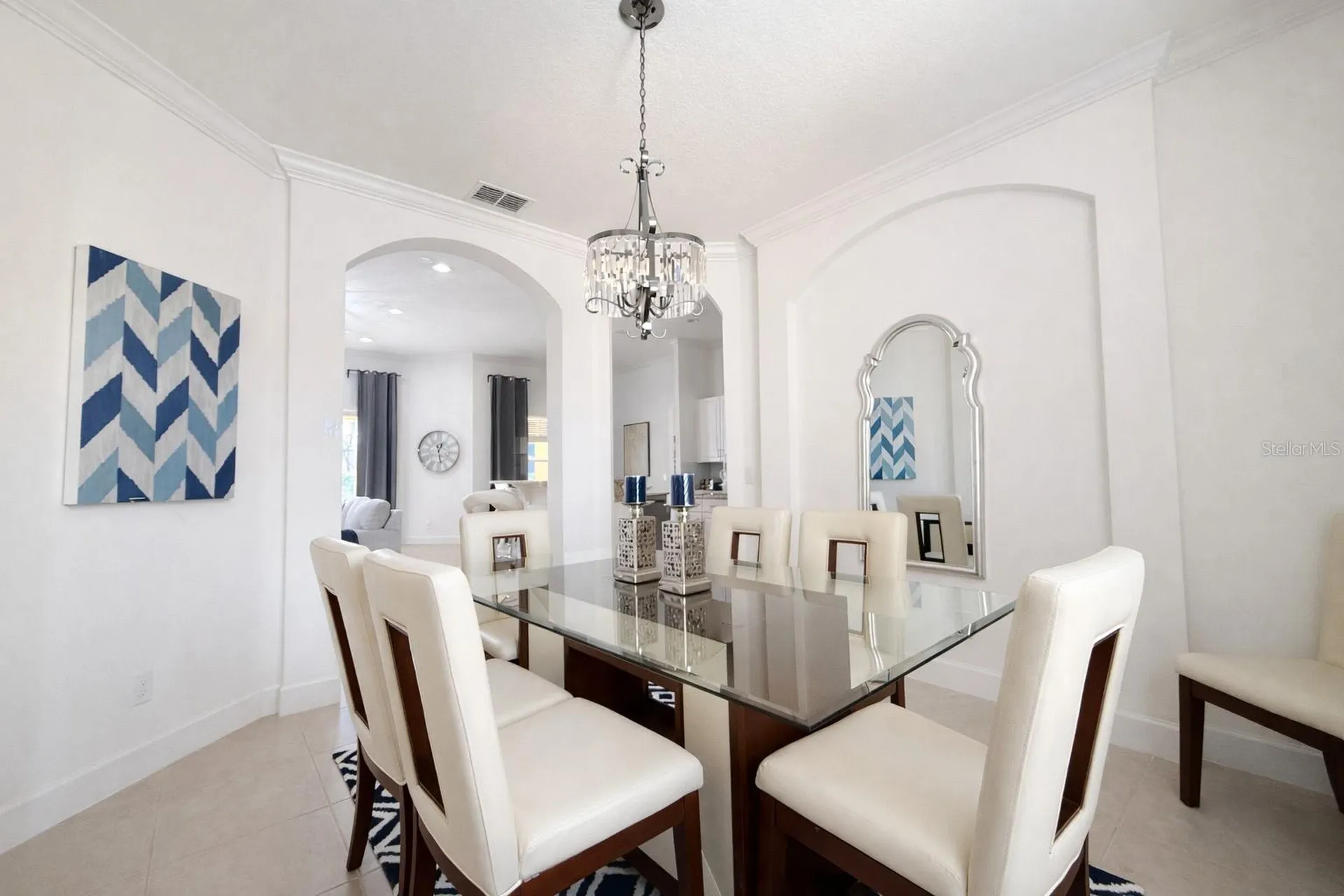 4084 Oaktree Drive Davenport FL 33837