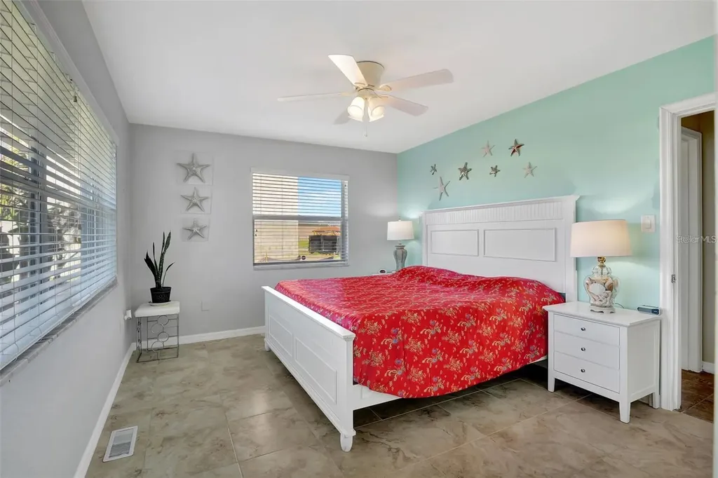 250 Bangsberg Road SE Port Charlotte FL 33952