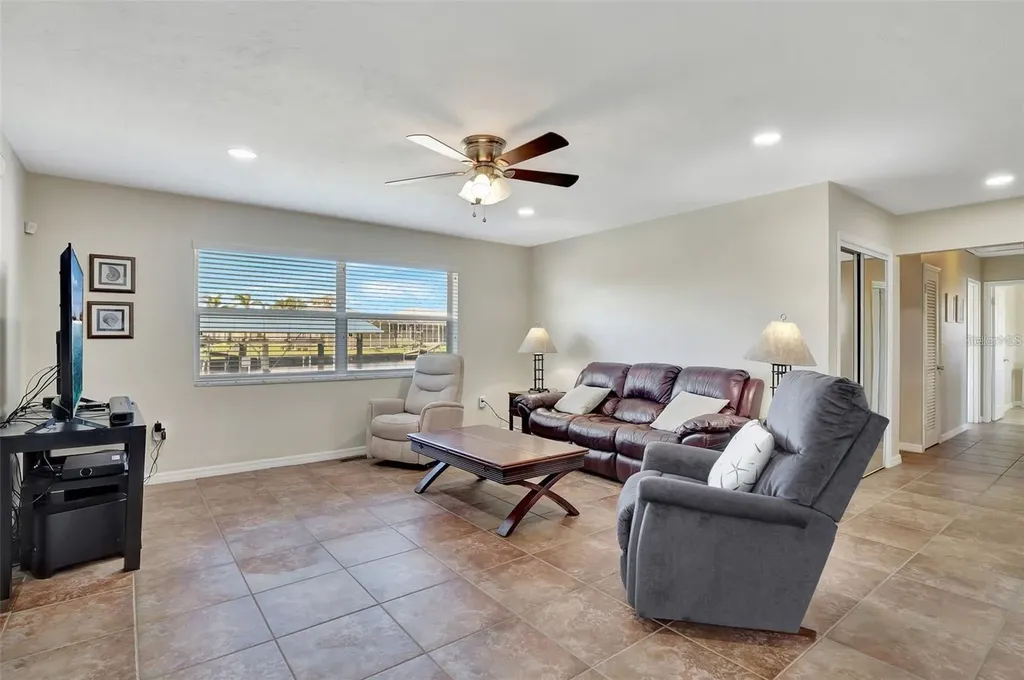 250 Bangsberg Road SE Port Charlotte FL 33952