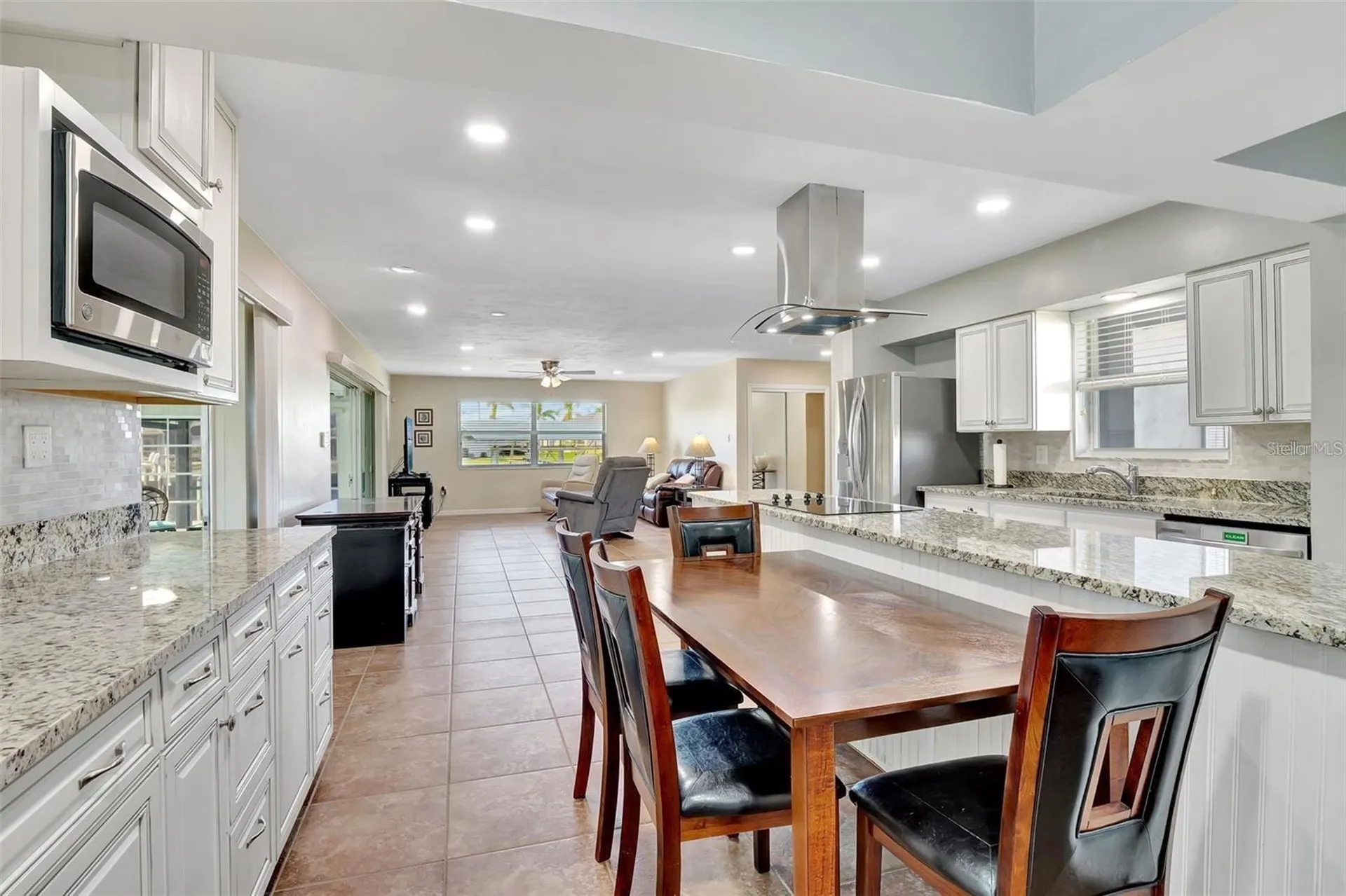 250 Bangsberg Road SE Port Charlotte FL 33952