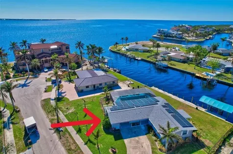 250 Bangsberg Road SE Port Charlotte FL 33952