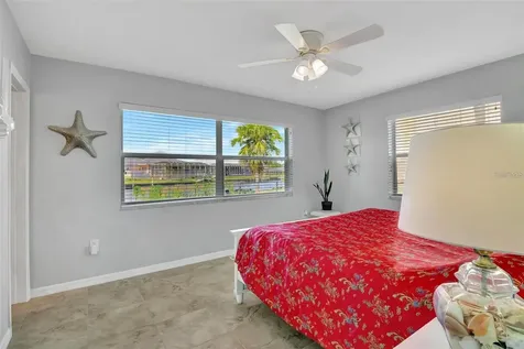 250 Bangsberg Road SE Port Charlotte FL 33952