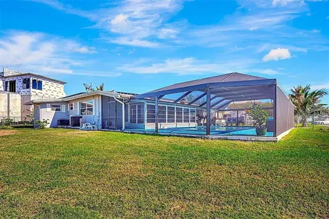 250 Bangsberg Road SE Port Charlotte FL 33952