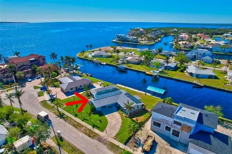 250 Bangsberg Road SE Port Charlotte FL 33952