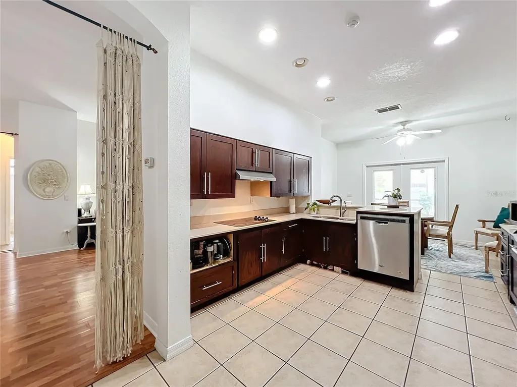 4729 Spindletree Lane Orlando FL 32829