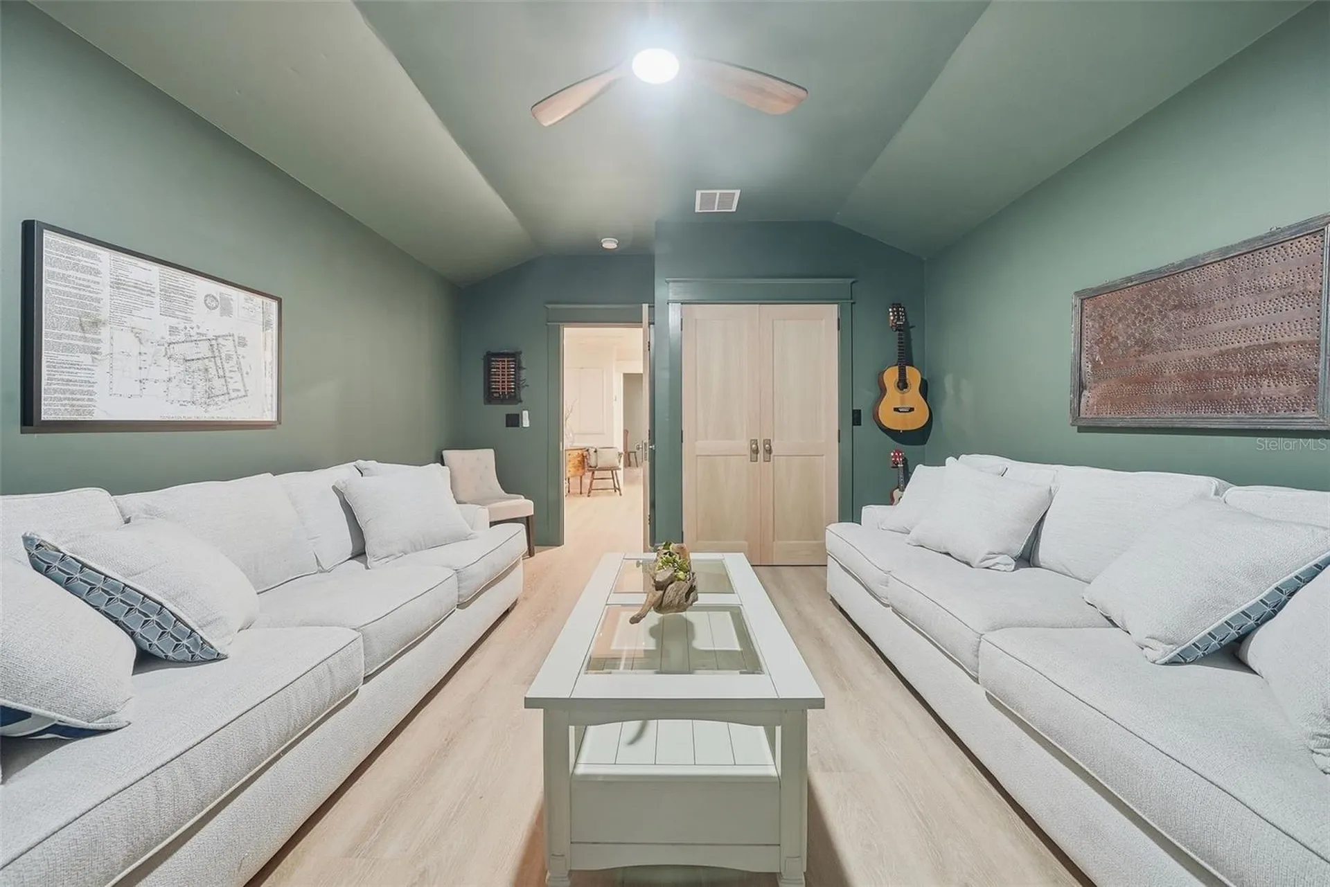 344 W Rio Vista Court Tampa FL 33604