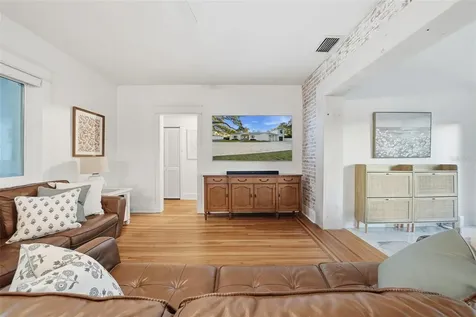 344 W Rio Vista Court Tampa FL 33604