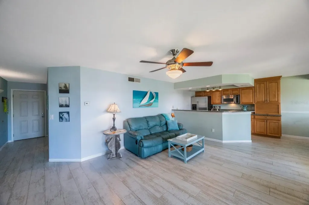 1125 Pinellas Bayway S St Petersburg FL 33715