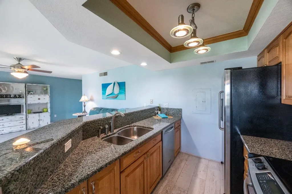 1125 Pinellas Bayway S St Petersburg FL 33715
