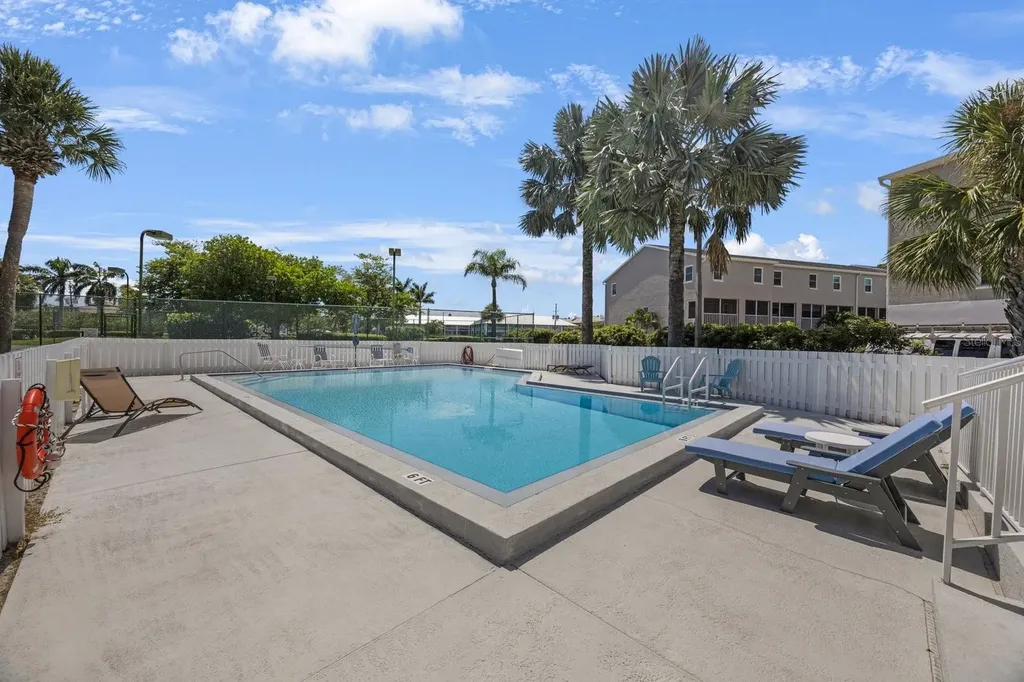 1125 Pinellas Bayway S St Petersburg FL 33715