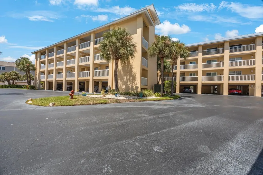 1125 Pinellas Bayway S St Petersburg FL 33715