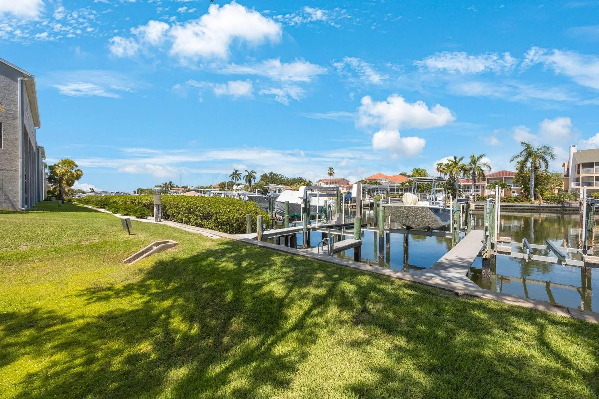 1125 Pinellas Bayway S St Petersburg FL 33715