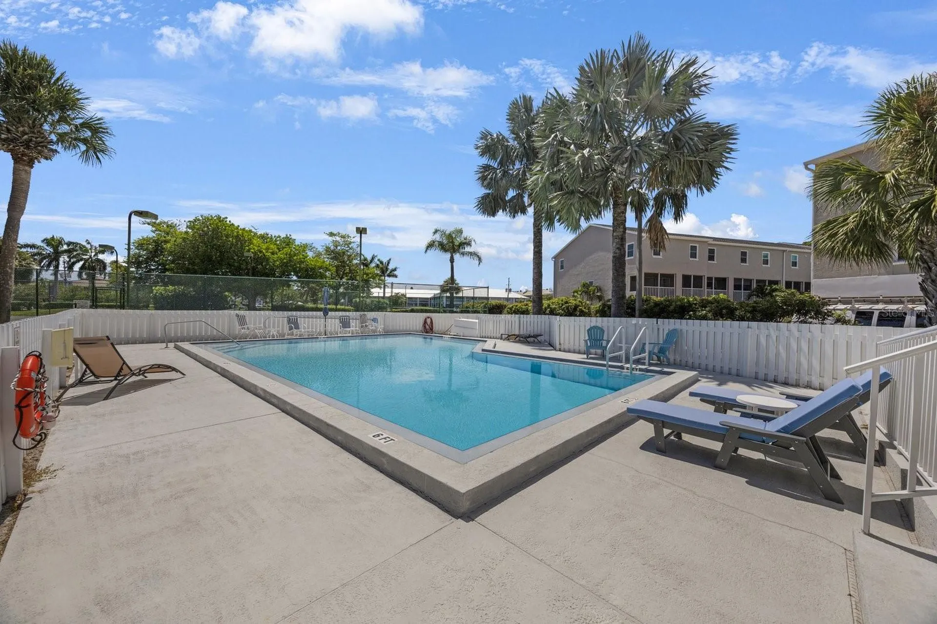 1125 Pinellas Bayway S St Petersburg FL 33715