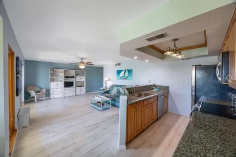 1125 Pinellas Bayway S St Petersburg FL 33715