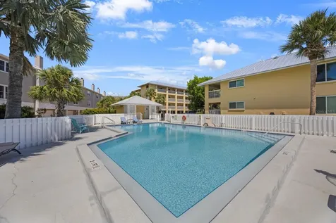 1125 Pinellas Bayway S St Petersburg FL 33715
