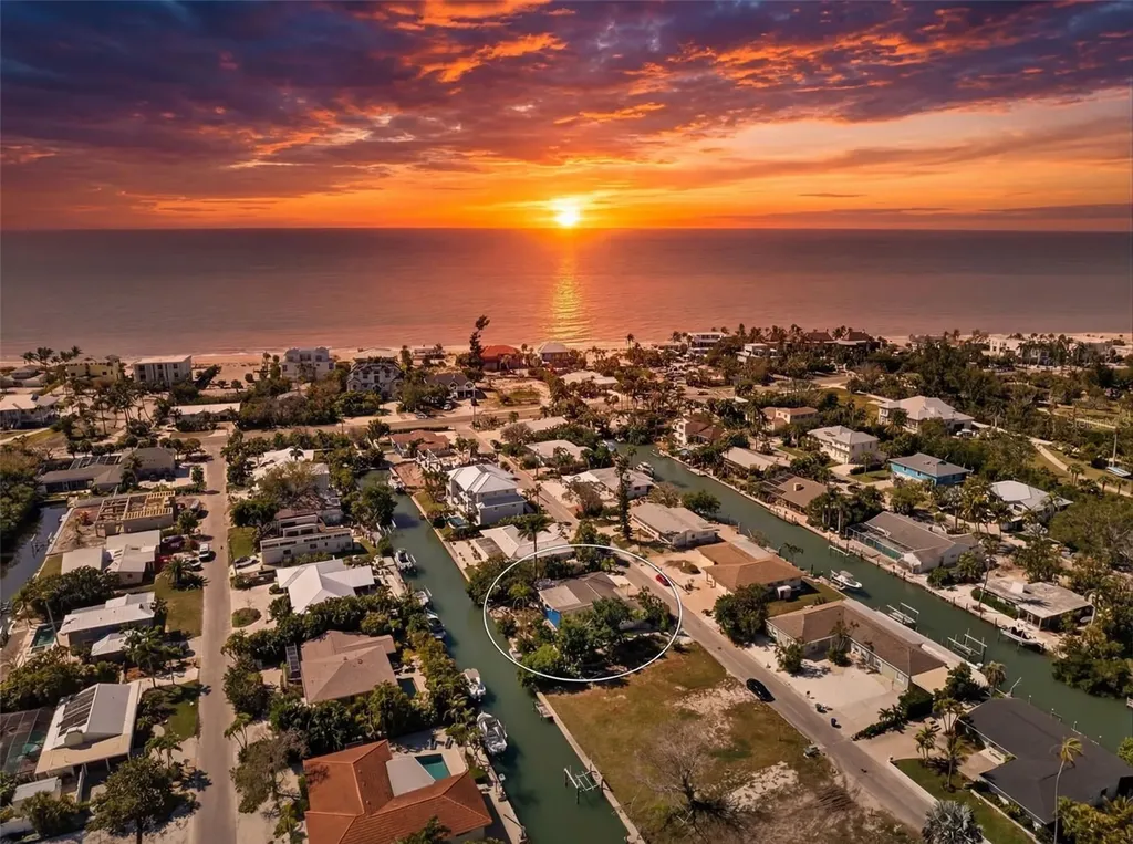 550 De Narvaez Drive Longboat Key FL 34228
