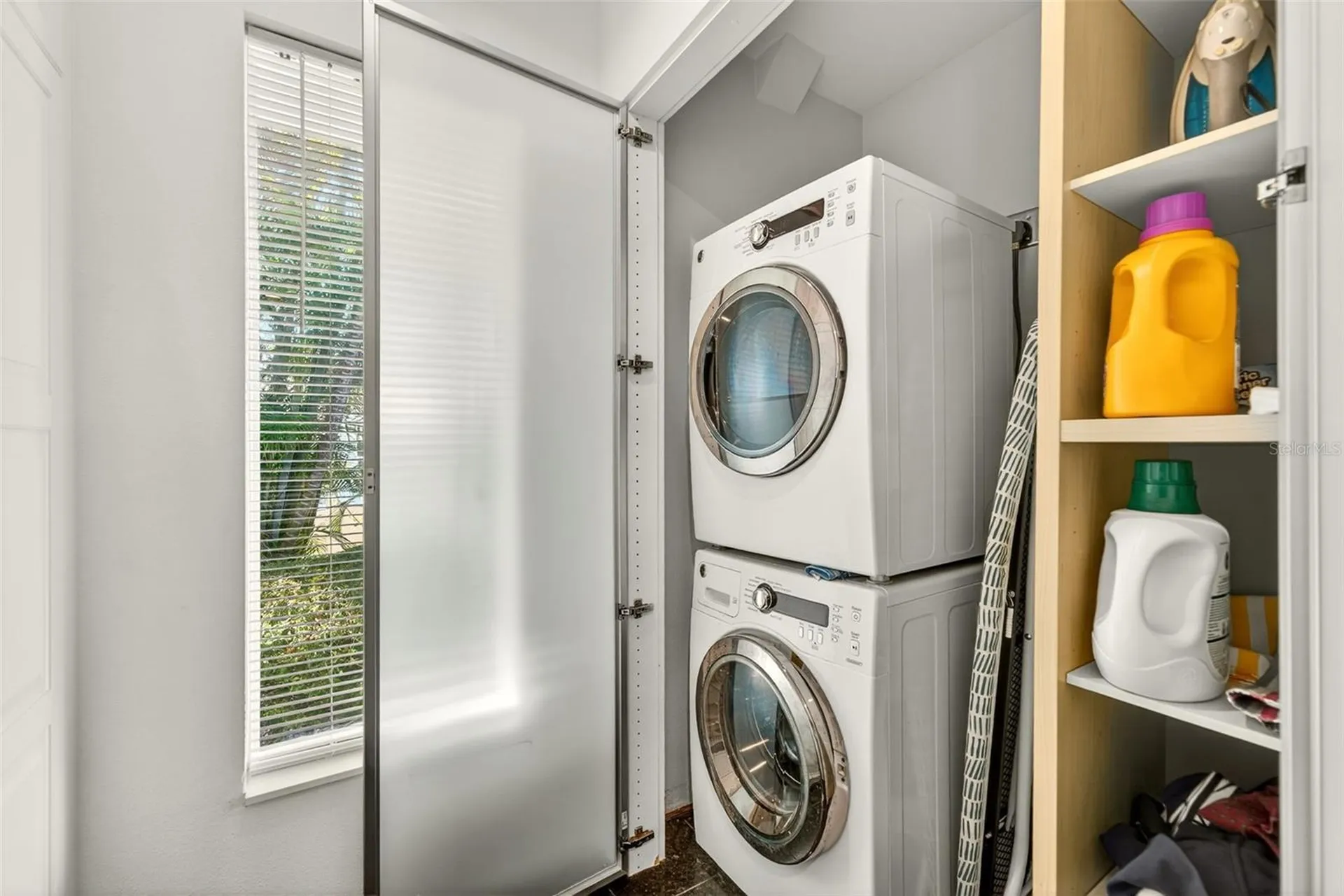 550 De Narvaez Drive Longboat Key FL 34228