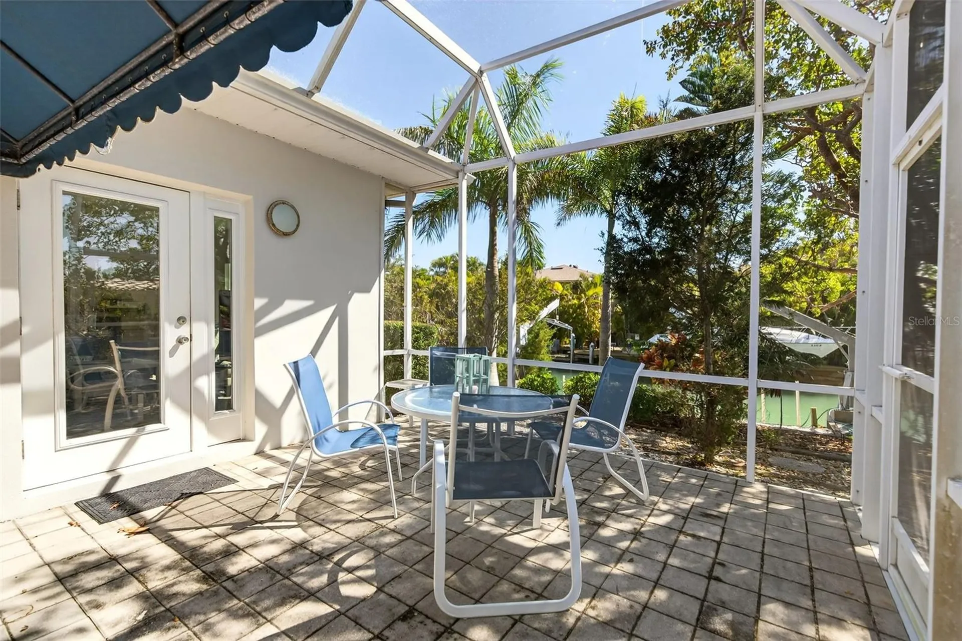 550 De Narvaez Drive Longboat Key FL 34228