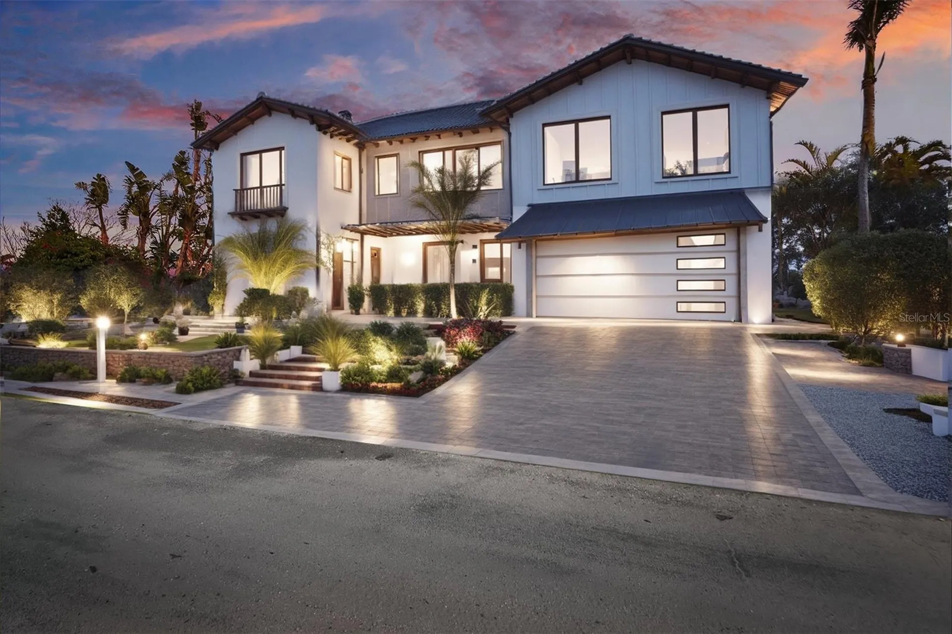 550 De Narvaez Drive Longboat Key FL 34228