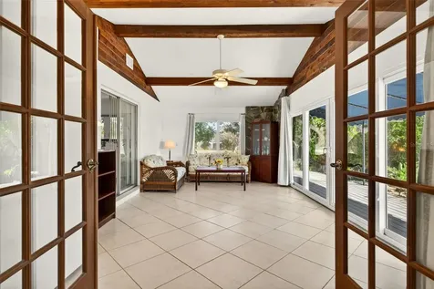 550 De Narvaez Drive Longboat Key FL 34228