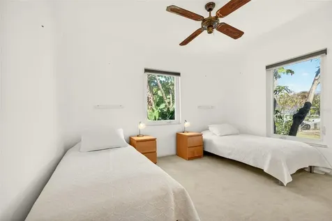 550 De Narvaez Drive Longboat Key FL 34228
